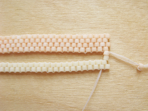 как сделать браслеты из бисера и камней