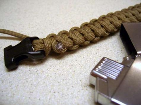 браслет из паракорда