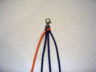 двухцветный шнурок из паракорда