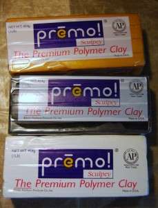 брелок из полимерной глины